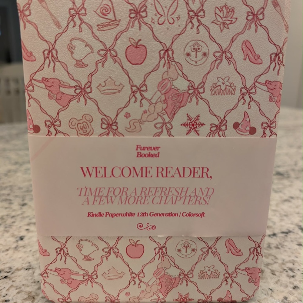Reading like a Princess Kindle Paperwhite 12th Gen/ colorsoft case